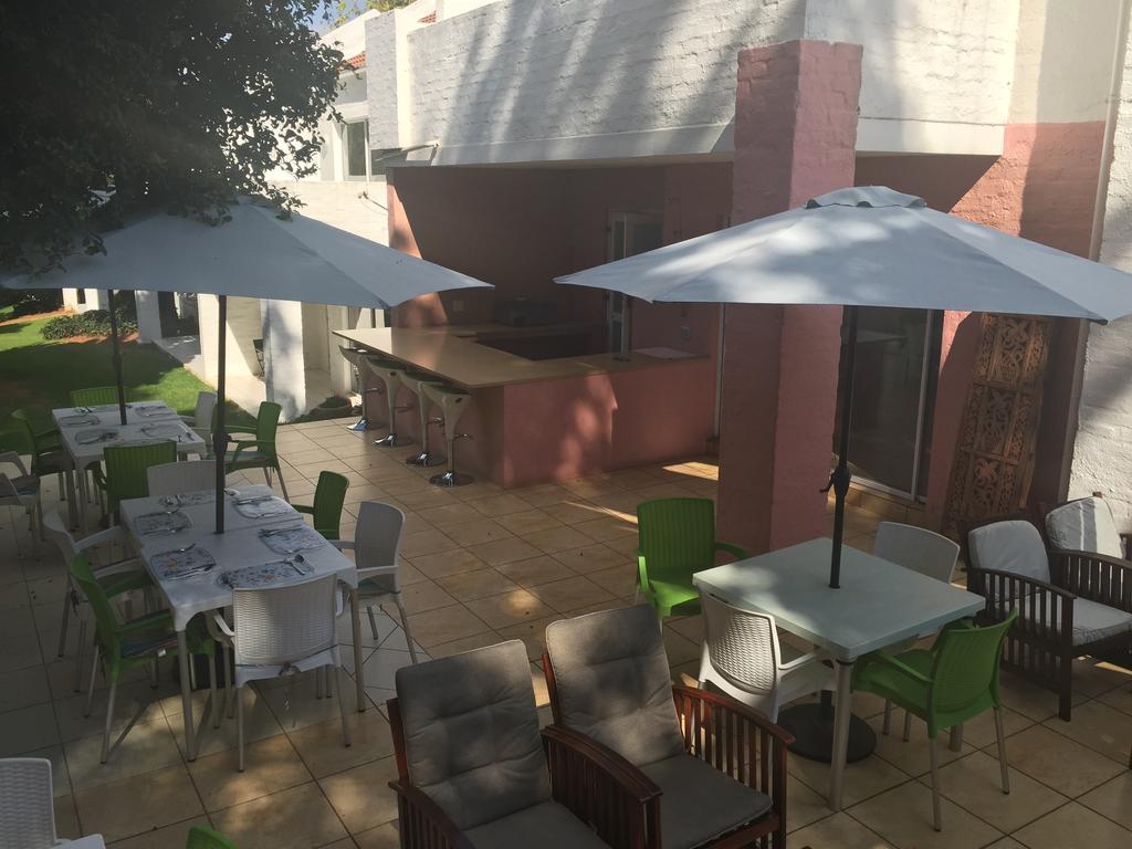Glenalmond Hotel Sandton Exteriör bild